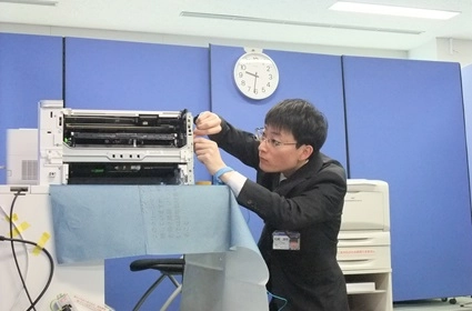 保守対象装置はプリンタ