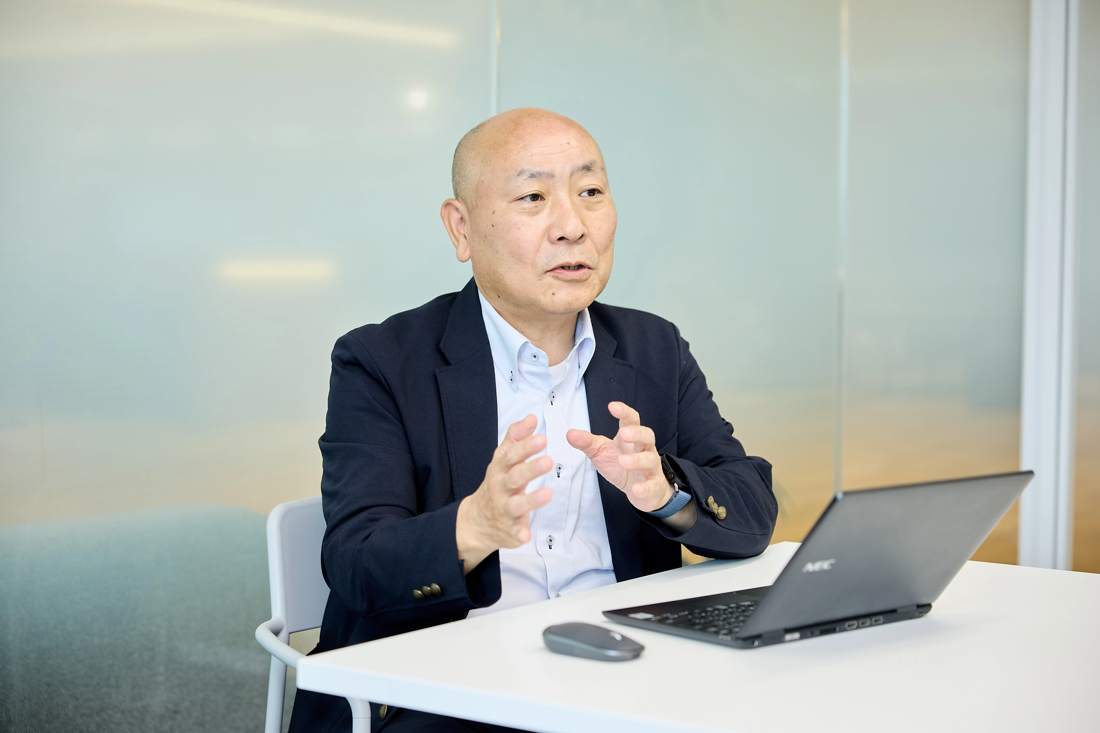 インタビュー写真①