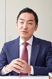 株式会社スミロン 取締役 ライフケア事業部 事業部長 春山 泰三氏