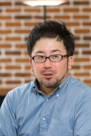 長屋 学 氏