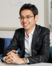 東日本営業本部北関東営業部営業第二課エキスパート 泉 智至