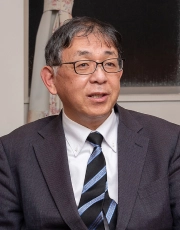 十和田市立中央病院 事務局長 中谷 慎志氏
