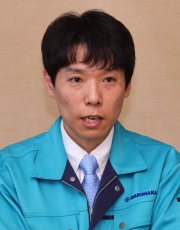 横浜丸中ホールディングス株式会社 管理部システムチーム チームリーダー 荒木 剛氏