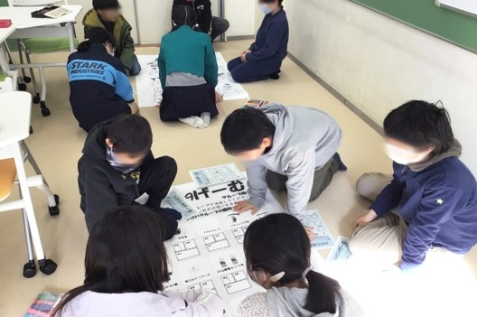 アクティブラーニング教室での授業風景