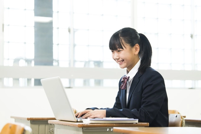 デタッチャブル/コンバーチブル、GIGA端末にはどちらが最適？