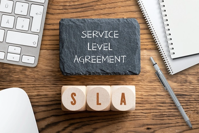 SLA(サービス品質保証)とは?意味やメリット、注意点をわかりやすく解説!